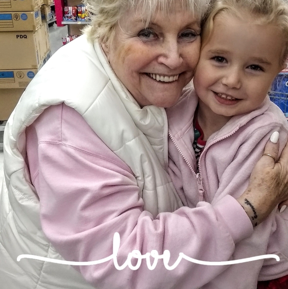 Meet your Posher, Chichi - Picture 1 of 1